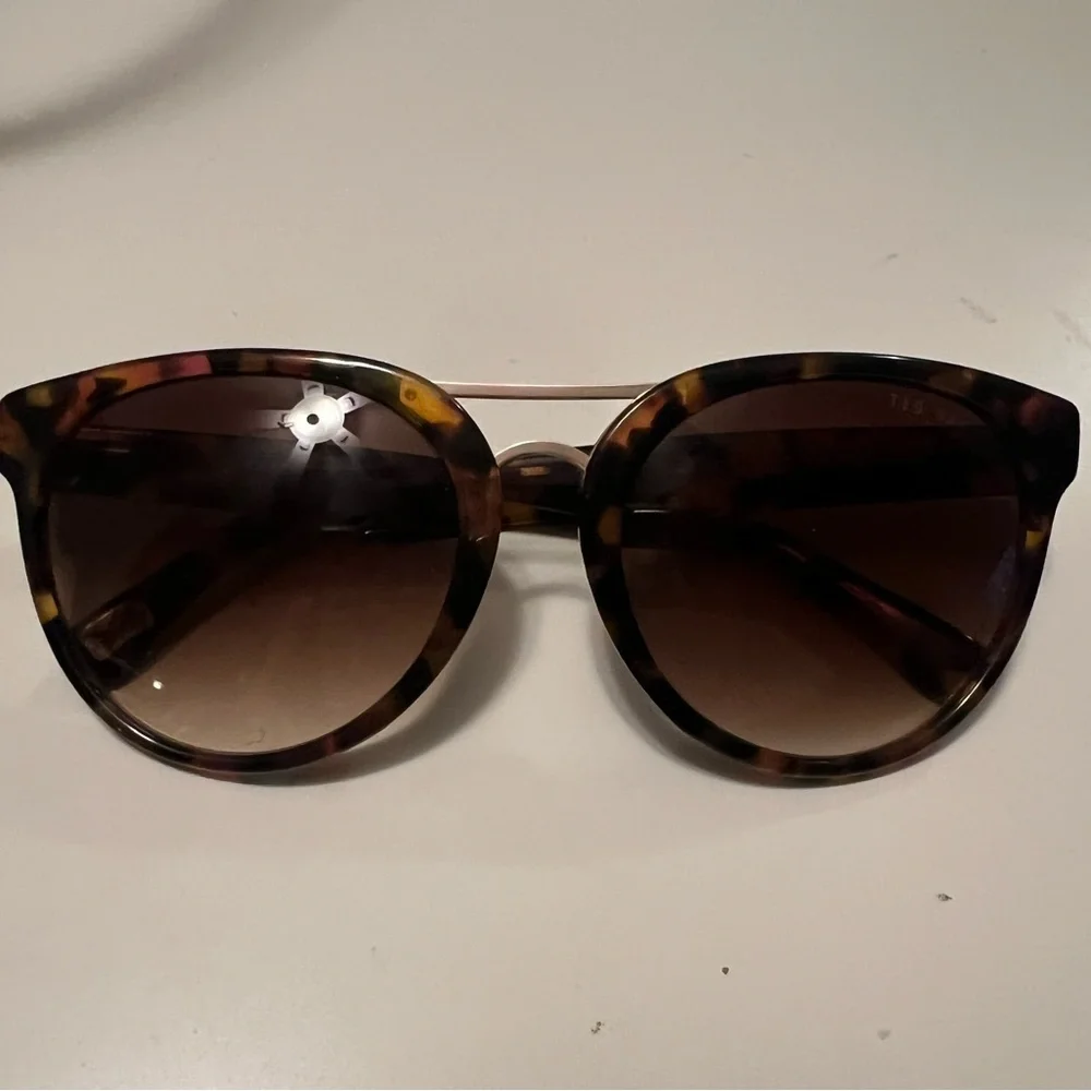 Ted Baker B645 sunglasses woman’s tortoise 55mm gradient brown sunglasses‎